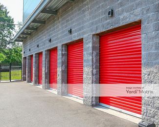 Photo 2 of Extra Space Storage - 22 Zebra Place, Staten Island, NY