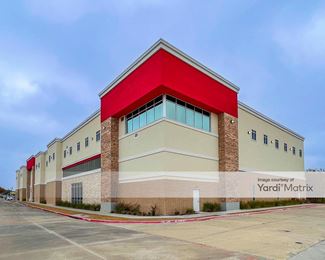 Photo 4 of Public Storage - 5760 Bunker Hill Road, Garland, TX
