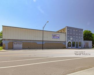Photo 2 of Buffalo Storage - 459 Broadway, Buffalo, NY