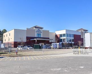 Photo 1 of Ocean Storage - 31 Volvo Pkwy, Chesapeake, VA