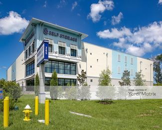 Photo 2 of SecureSpace Self Storage - 265 US Alt 19, Palm Harbor, FL