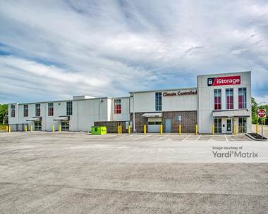 Storage Units for Rent available at 8331 North Green Hills Road, Kansas City, MO 64151