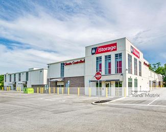 Photo 4 of iStorage - 8331 North Green Hills Road, Kansas City, MO