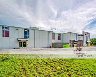 Photo 5 of iStorage - 8331 North Green Hills Road, Kansas City, MO