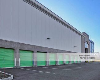 Photo 3 of Store Space Self Storage - 141 US 206, Hillsborough, NJ