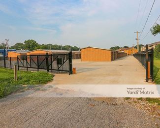 Photo 5 of Bouse Self Storage - 22 Lawndale Drive, Belleville, IL