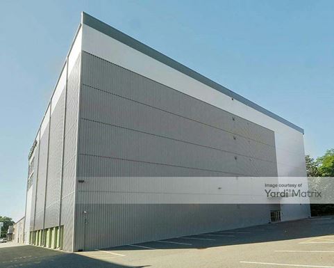 Photo 5 of Extra Space Storage - 174 Route 17 North, Rochelle Park, NJ
