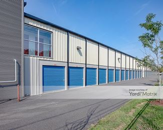 Photo 4 of Prime Storage - 1500 Elmwood Avenue, Cranston, RI