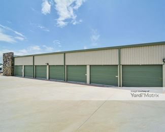 Photo 3 of Macho Self Storage - 3467 North 77 Hwy, Waxahachie, TX