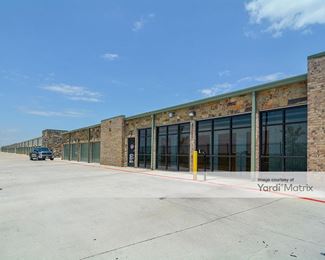 Photo 5 of Macho Self Storage - 3467 North 77 Hwy, Waxahachie, TX