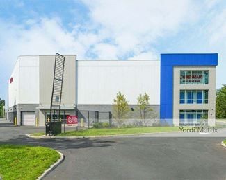 Photo 2 of CubeSmart Self Storage - 1518 South Washington Avenue, Piscataway, NJ
