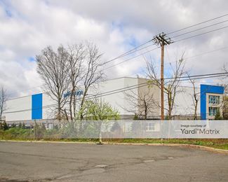 Photo 4 of CubeSmart Self Storage - 1518 South Washington Avenue, Piscataway, NJ