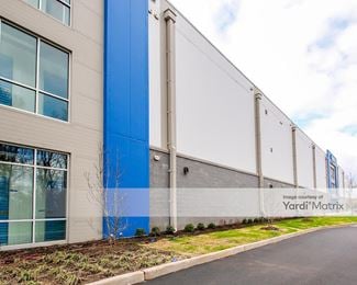 Photo 5 of CubeSmart Self Storage - 1518 South Washington Avenue, Piscataway, NJ
