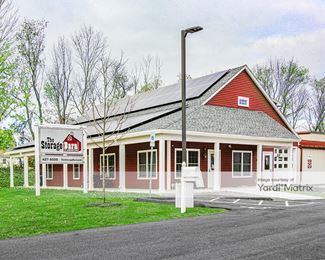 Photo 4 of Storage Barn, The - 2211 Woodbury Avenue, Newington, NH