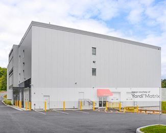 Photo 3 of 10x Self Storage - 215 Simarano Drive, Marlborough, MA