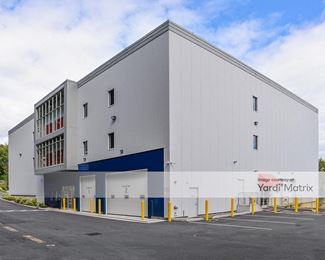 Photo 4 of 10x Self Storage - 215 Simarano Drive, Marlborough, MA