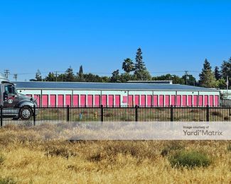 Photo 2 of Pink Door Storage - 1351 Fulkerth Road, Turlock, CA