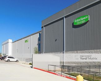 Photo 2 of Extra Space Storage - 1360 Ranch Pkwy, New Braunfels, TX