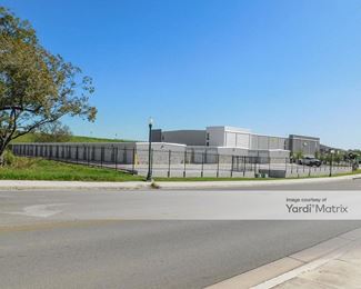 Photo 3 of Extra Space Storage - 1360 Ranch Pkwy, New Braunfels, TX