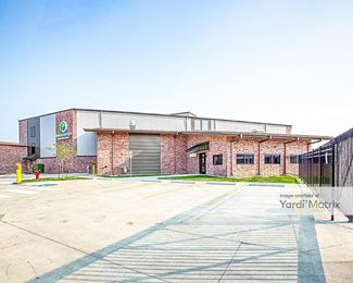 Photo 1 of StorTropolis Self Storage - 3140 NW Jefferson Street, Blue Springs, MO