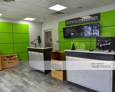 Storage Units for Rent available at 924 Northside Drive NW, Atlanta, GA 30318