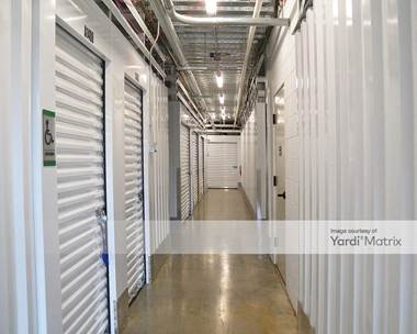 Storage Units for Rent available at 7242 Oak Ridge Hwy, Knoxville, TN 37931