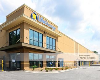 Photo 1 of Extra Space Storage - 6434 Covington Hwy, Lithonia, GA