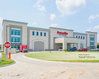 Photo 2 of StorageMax Baton Rouge - 10098 Bluebonnet Blvd, Baton Rouge, LA