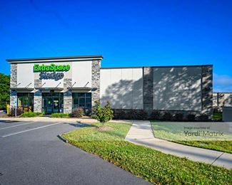 Photo 2 of Extra Space Storage - 10023 Callabridge Court, Charlotte, NC