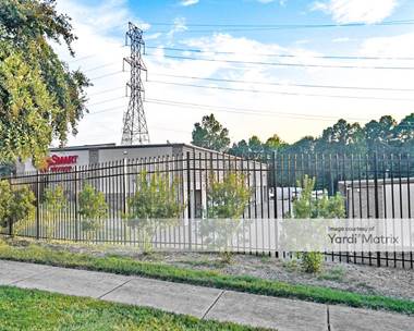 Storage Units for Rent available at 10023 Callabridge Court, Charlotte, NC 28216