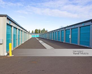 Photo 2 of Cornerstone Storage - 3631 West 13th Avenue, Eugene, OR