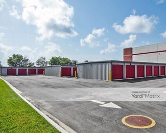 Photo 4 of CubeSmart Self Storage - 1796 Kernan Blvd South, Jacksonville, FL