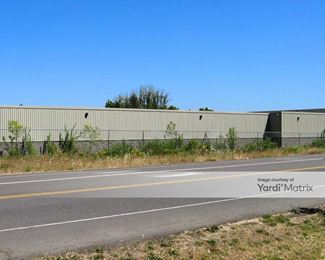 Photo 3 of Maxwell Road Self Storage - 1090 Maxwell Road, Eugene, OR