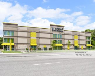 Photo 3 of Safeguard Self Storage - 7014 Gunn Hwy, Tampa, FL