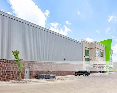 Storage Units for Rent available at 19230 Blanco Road, San Antonio, TX 78258