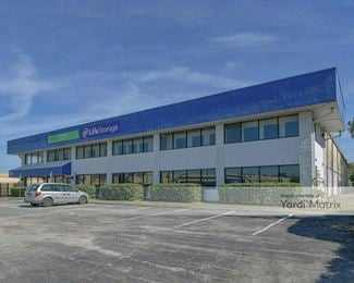 Photo 1 of CubeSmart Self Storage - 8235 North Orange Blossom Trail, Orlando, FL