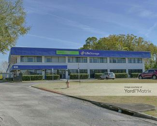 Photo 2 of CubeSmart Self Storage - 8235 North Orange Blossom Trail, Orlando, FL
