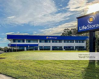 Photo 3 of CubeSmart Self Storage - 8235 North Orange Blossom Trail, Orlando, FL