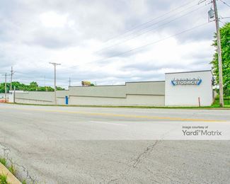 Photo 6 of Extra Space Storage - 1226 Chestnut Avenue, Kansas City, MO