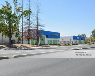 Photo 2 of Stor It Self Storage - 8300 Gerber Road, Sacramento, CA