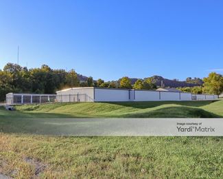 Photo 3 of Extra Space Storage - 5223 Grant Line Road, New Albany, IN
