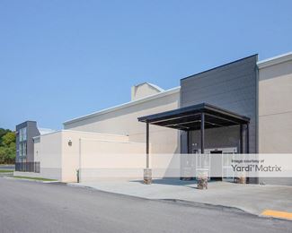 Photo 4 of Prime Storage - 262 Swansea Mall Drive, Swansea, MA