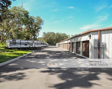 Storage Units for Rent available at 5241 Lithia Springs Road, Lithia, FL 33547