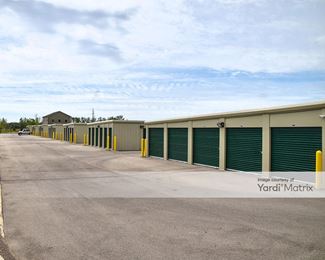Photo 4 of Storage Rentals of America - 52501 Jimmy's Drive, Shelby Township, MI