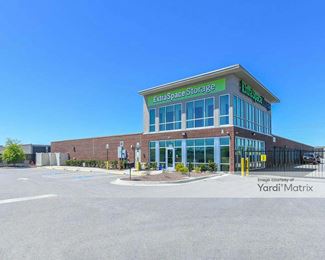 Photo 1 of Extra Space Storage - 130 West Perry Road, Myrtle Beach, SC