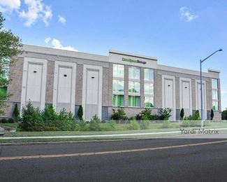 Photo 2 of Extra Space Storage - 122 Penns Trail, Newtown, PA