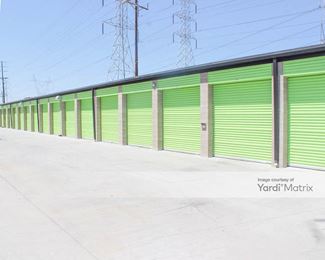 Photo 4 of Extra Space Storage - 6880 Troost Avenue, North Hollywood, CA