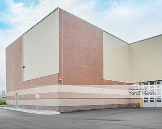 Photo 3 of Storage Sense - 6127 Metropolitan Pkwy, Sterling Heights, MI