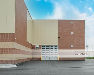 Photo 4 of Storage Sense - 6127 Metropolitan Pkwy, Sterling Heights, MI