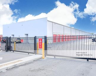 Photo 2 of CubeSmart Self Storage - 1540 Sullivan Road, Davenport, FL
